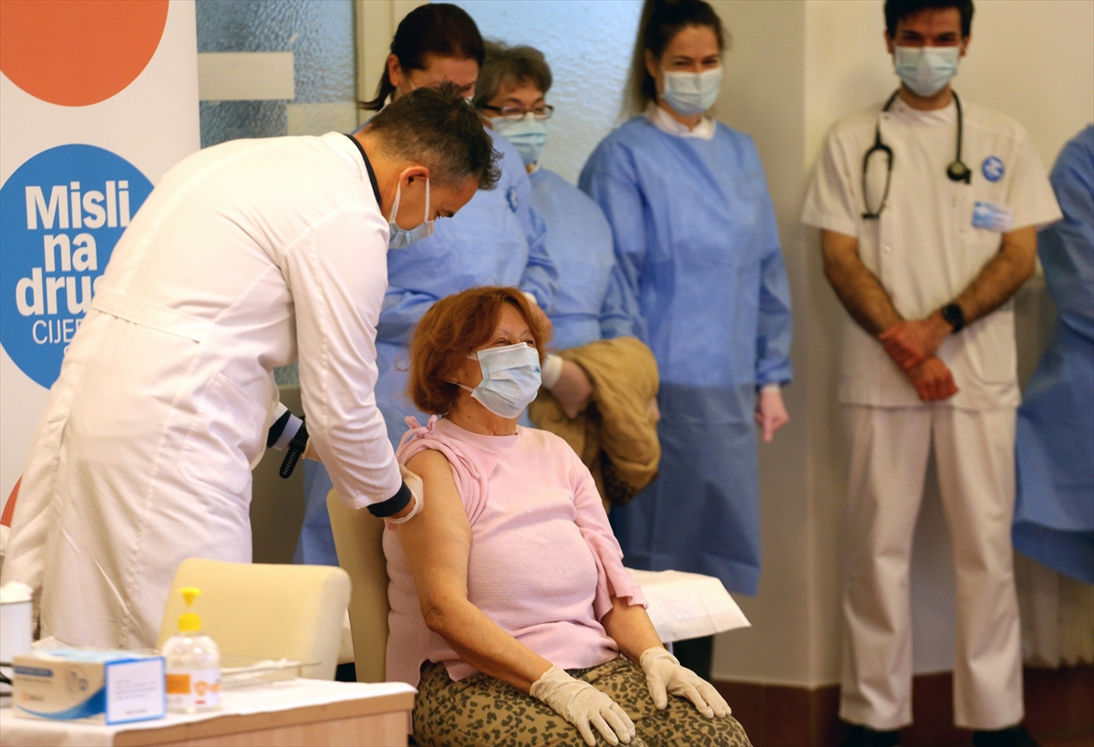 U Hrvatskoj se prva cijepila štićenica doma za starije